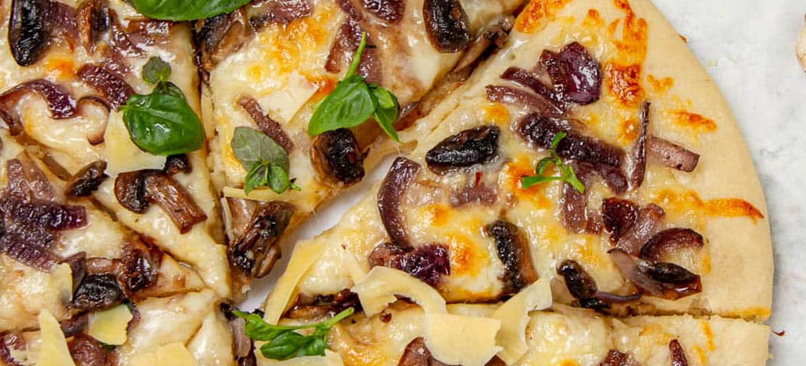 FUN GUY MUSHROOM PIZZA